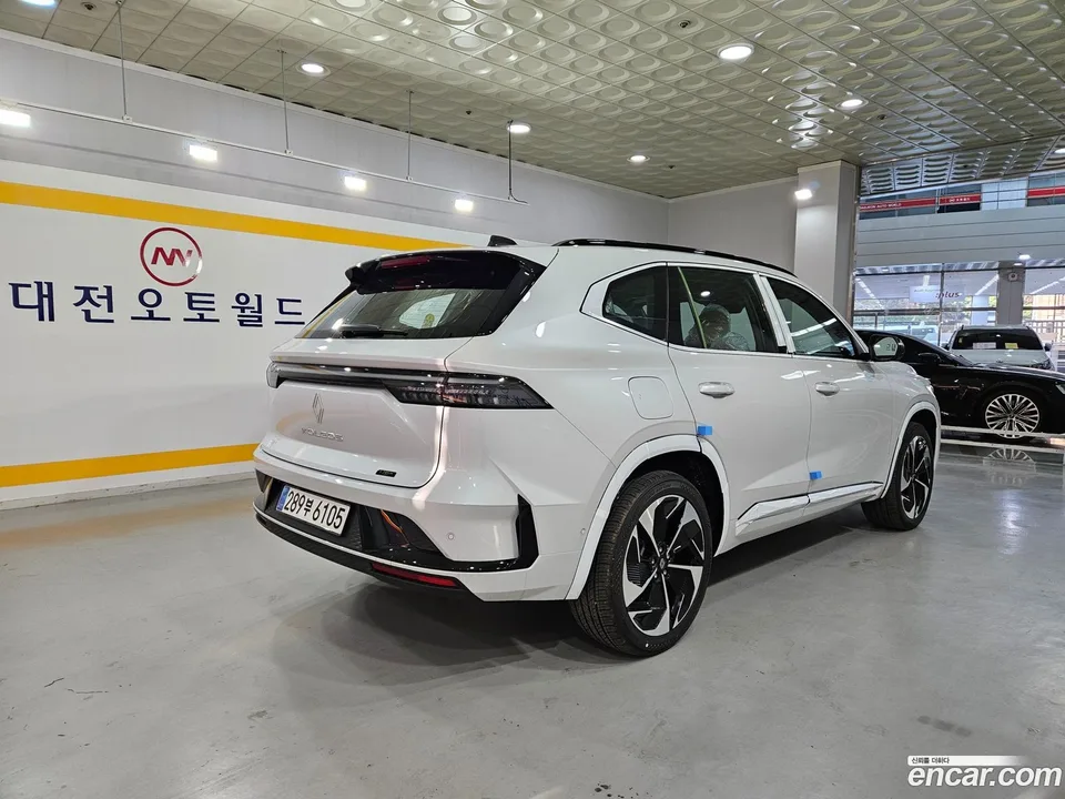 Renault Samsung Grand Koleos 1.5 E-TECH 2WD 2025 — миниатюра 5