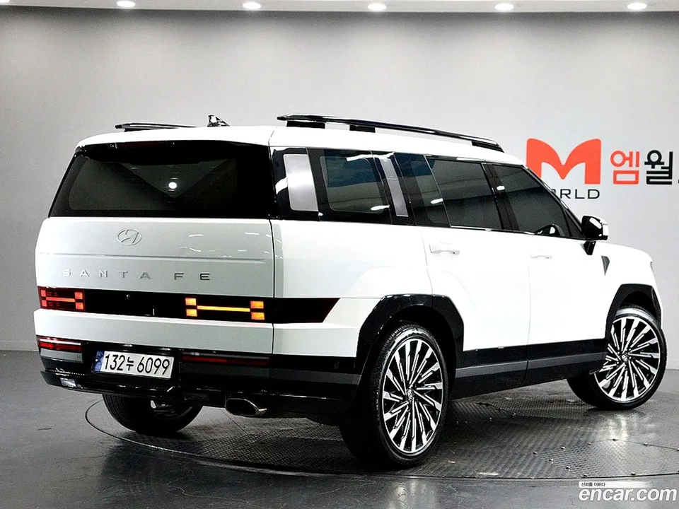 Hyundai Santa Fe 2.5T 2WD 2023 — миниатюра 5