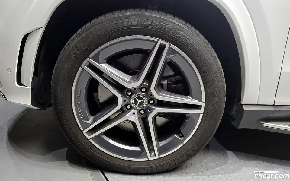 Mercedes-Benz GLS-Class GLS400d 4MATIC 2022 — миниатюра 5