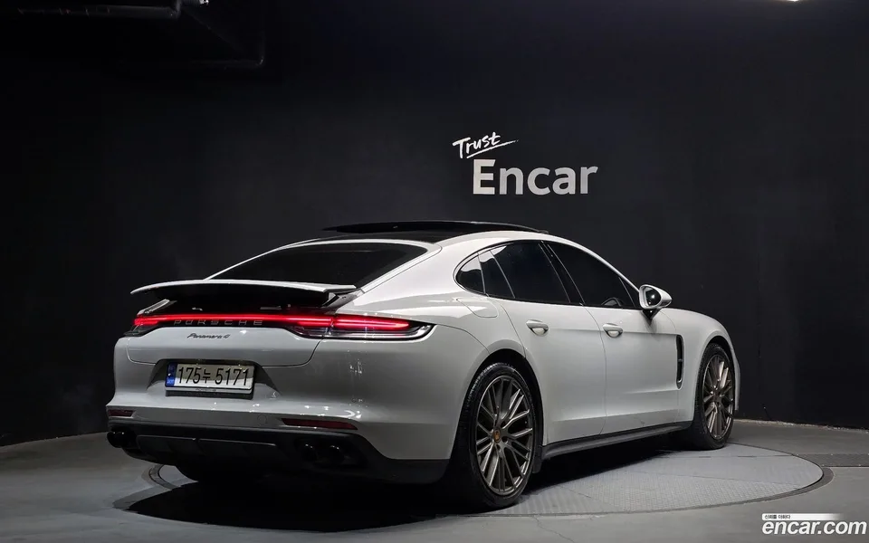Porsche Panamera (971) 2.9 AWD 2022 — миниатюра 2