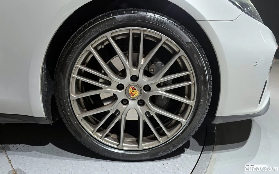 Porsche Panamera (971) 2.9 AWD 2022 — миниатюра 5
