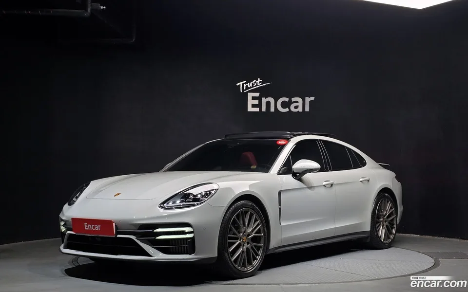 Porsche Panamera (971) 2.9 AWD 2022 — фото 1, купить с доставкой в Москву