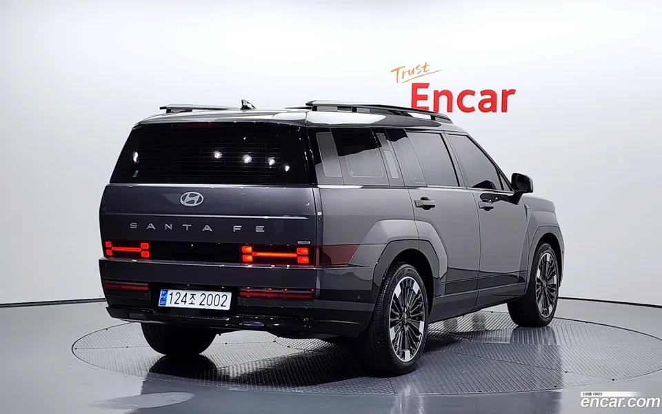 Hyundai Santa Fe HEV 1.6 4WD 2023 — миниатюра 2