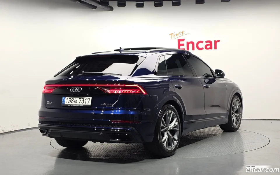 Audi Q8 (4M) 55 TFSI 2022 — миниатюра 2