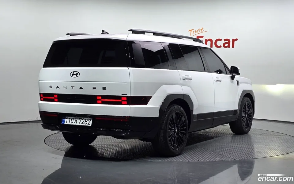 Hyundai SantaFe HEV 1.6 4WD 2023 — миниатюра 2