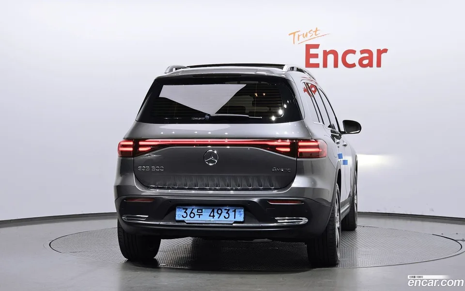 Mercedes-Benz EQB EQB300 4MATIC 2024 — миниатюра 4