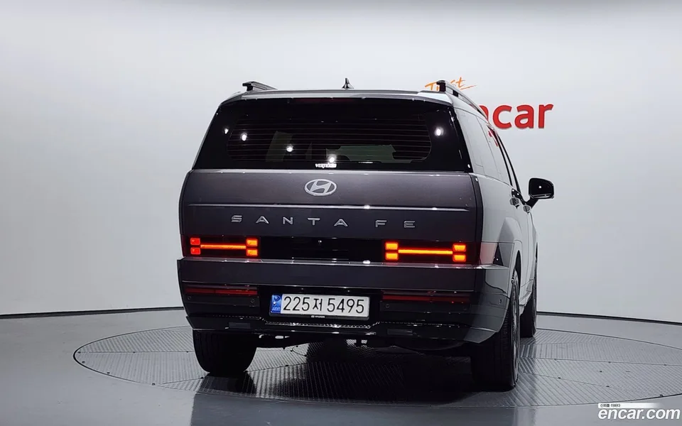 Hyundai Santa Fe HEV 1.6 2WD 2024 — миниатюра 4