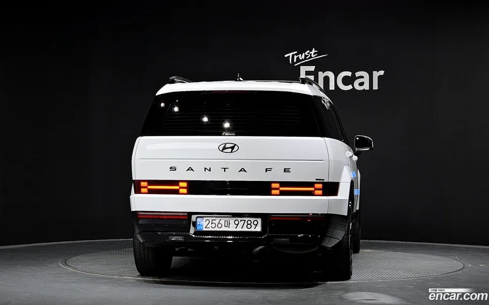 Hyundai SantaFe HEV 1.6 4WD 2023 — миниатюра 4