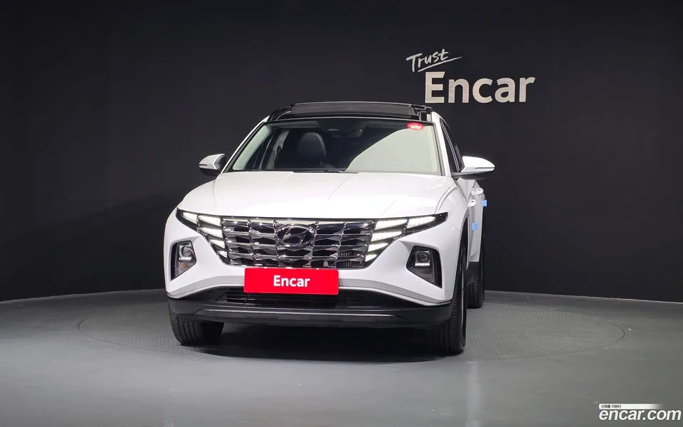 Hyundai Tucson 2.0 2WD 2023 — миниатюра 3