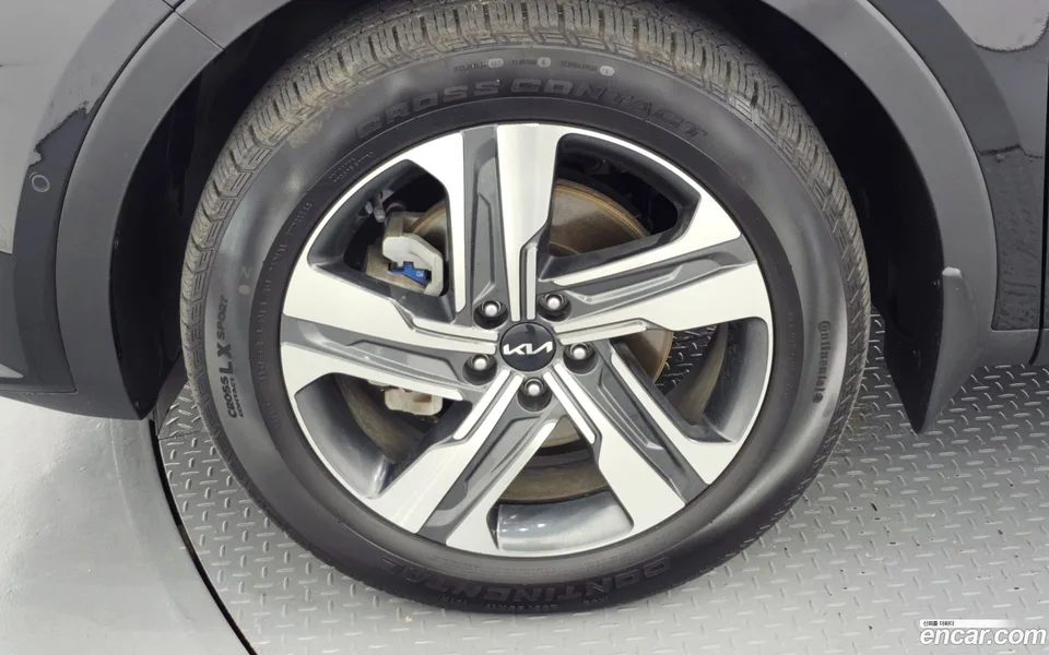 Kia Sorento HEV 1.6 2WD 2023 — миниатюра 2