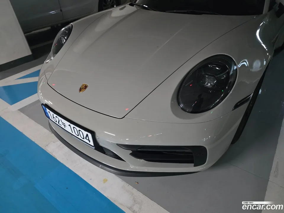 Porsche 911 (992) 4 GTS 2023 — миниатюра 3