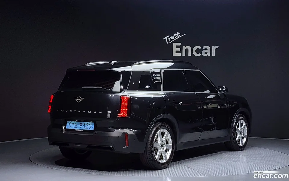 MINI Cooper Countryman Electric E 2025 — миниатюра 2
