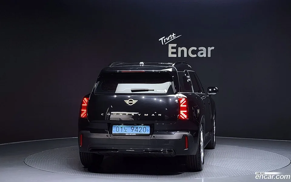 MINI Cooper Countryman Electric E 2025 — миниатюра 4