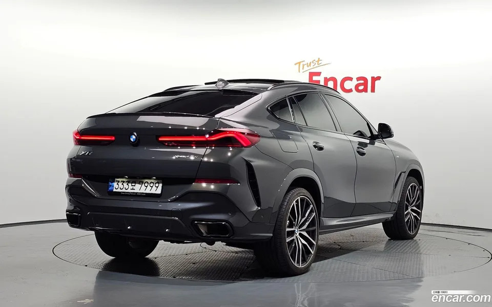 BMW X6 xDrive40d M 2023 — миниатюра 2