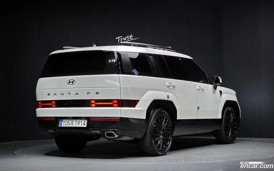 Hyundai SantaFe 2.5T 2WD 2023 — миниатюра 2