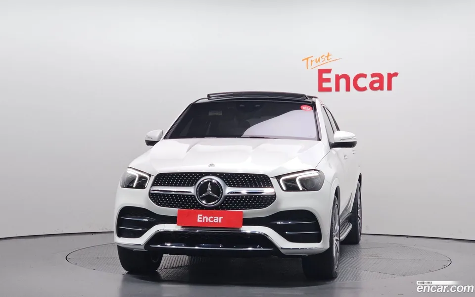 Mercedes-Benz GLE-Class GLE400d 4MATIC 2023 — миниатюра 3
