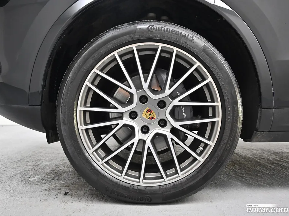 Porsche Cayenne 3.0 2023 — миниатюра 5