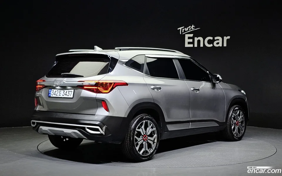 Kia Seltos 1.6 2WD 2022 — миниатюра 2