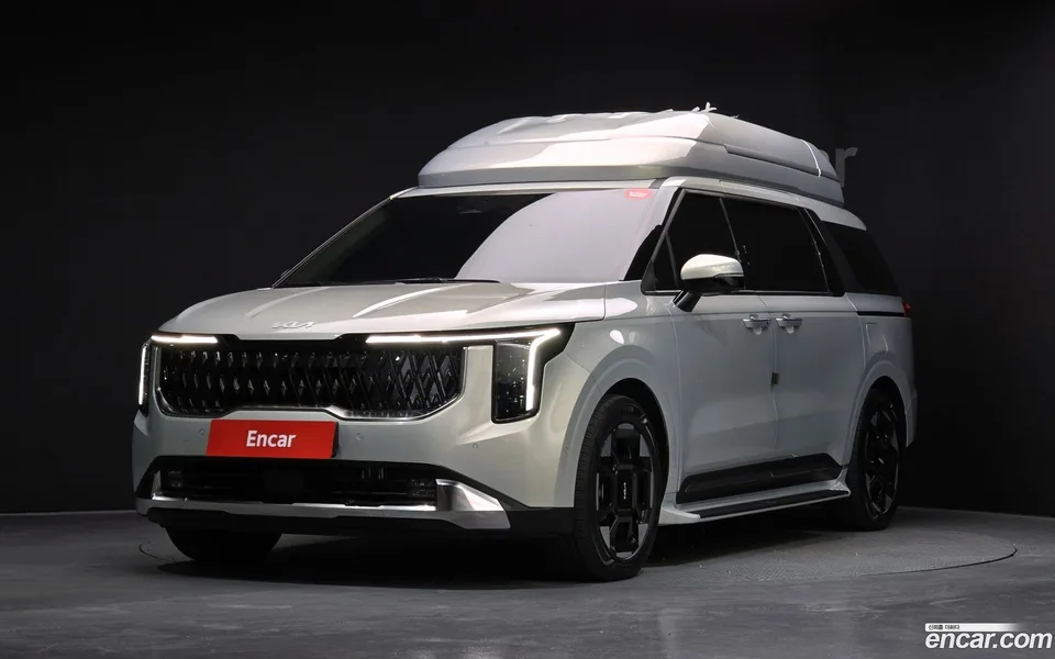 Kia Carnival 9 2024 — фото 1, купить с доставкой в Москву