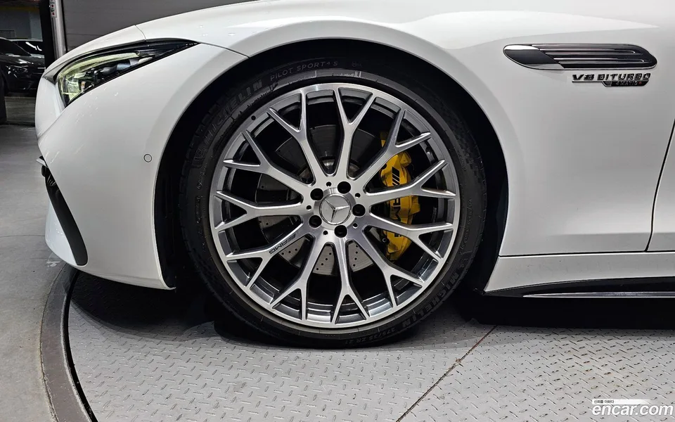 Mercedes-Benz SL-Class AMG SL63 4MATIC+ 2023 — миниатюра 5