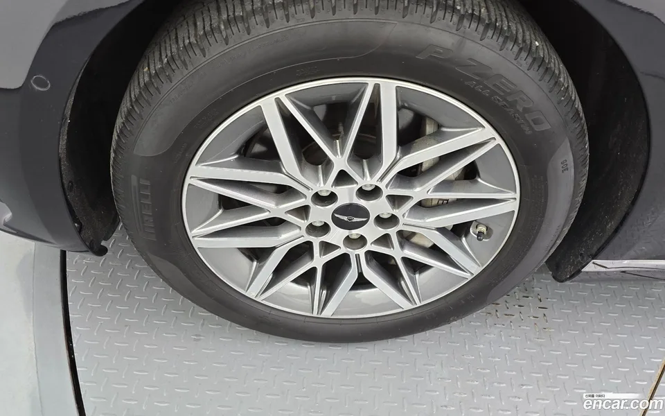 Genesis G80 2.5 2WD 2024 — миниатюра 5