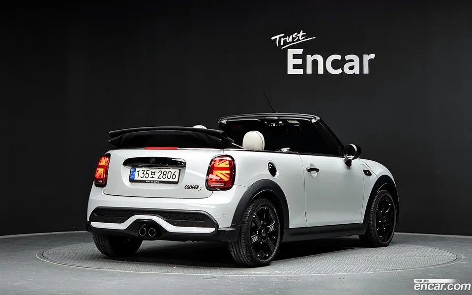 MINI Cooper S Convertible 2022 — миниатюра 2