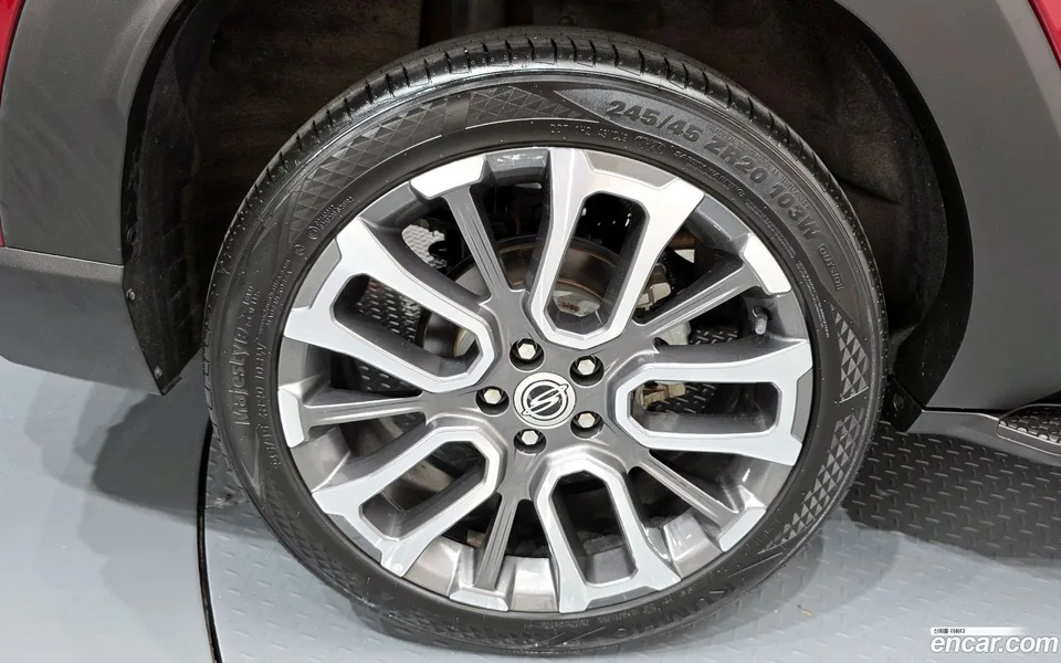 KG Mobility Torres 1.5 2WD 2023 — миниатюра 5