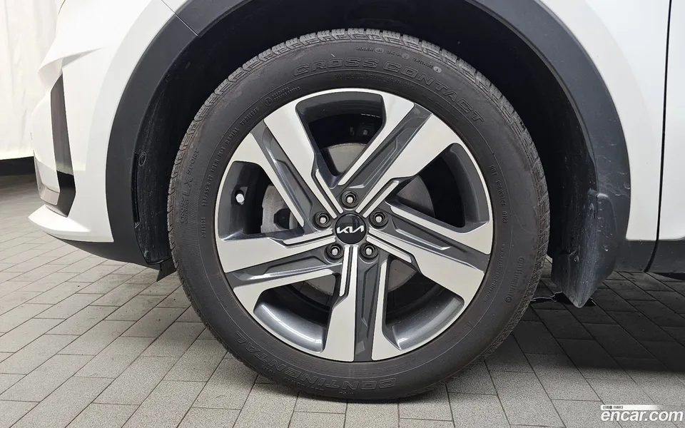 Kia Sorento HEV 1.6 2WD 2023 — миниатюра 5