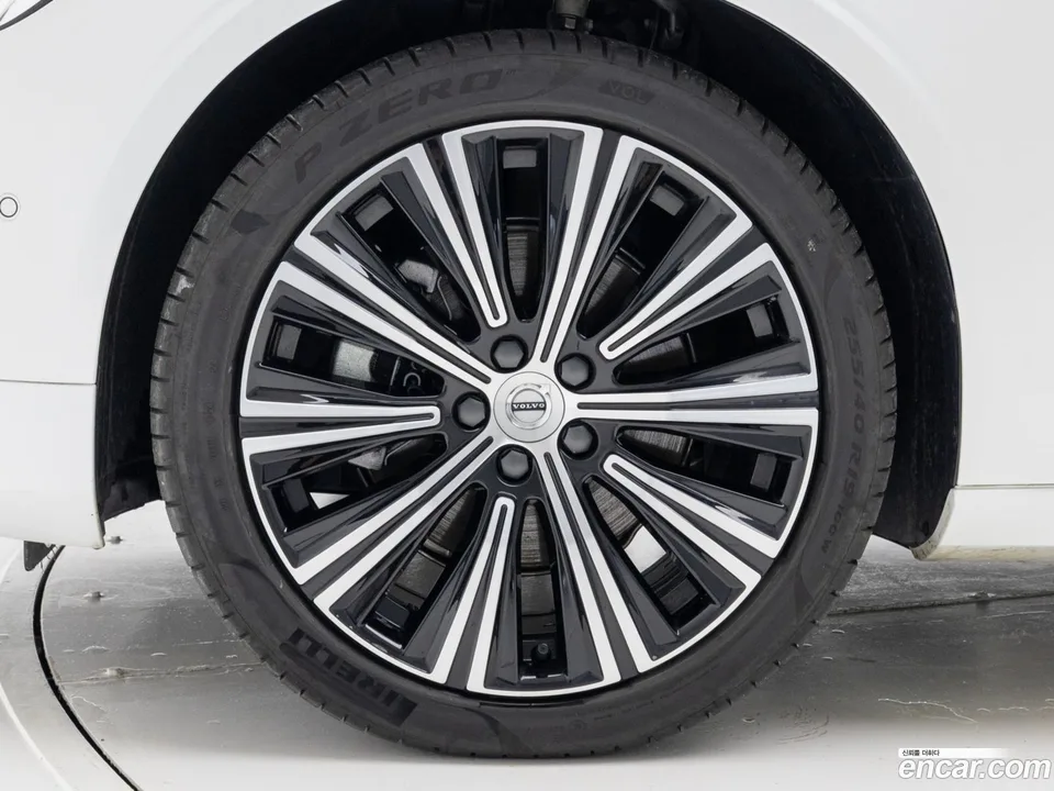 Volvo S90 B5 2024 — миниатюра 5