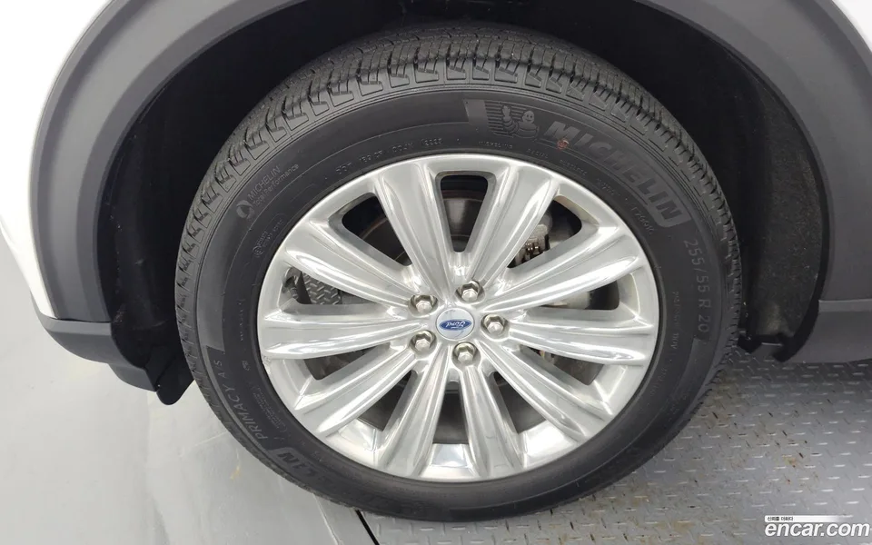 Ford Explorer 2.3 4WD 2023 — миниатюра 5
