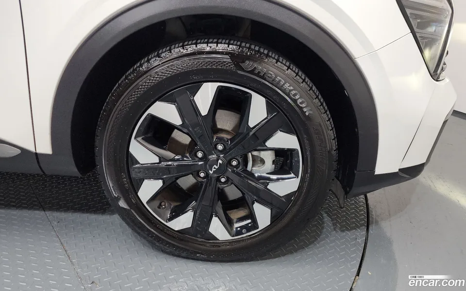 Kia Sportage 1.6 2WD 2023 — миниатюра 5