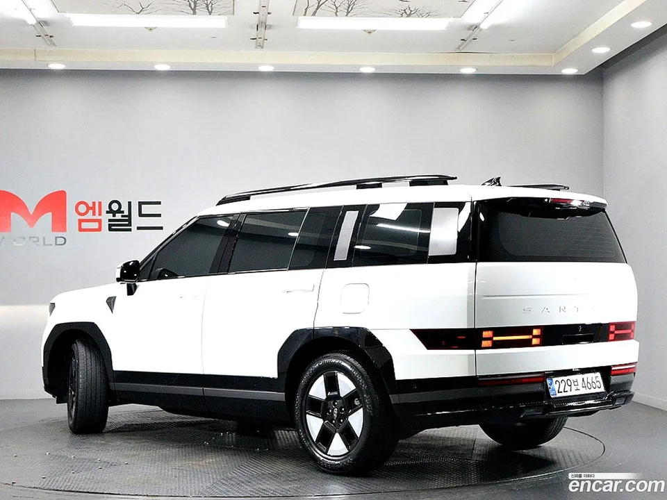 Hyundai SantaFe HEV 1.6 2WD 2023 — миниатюра 5