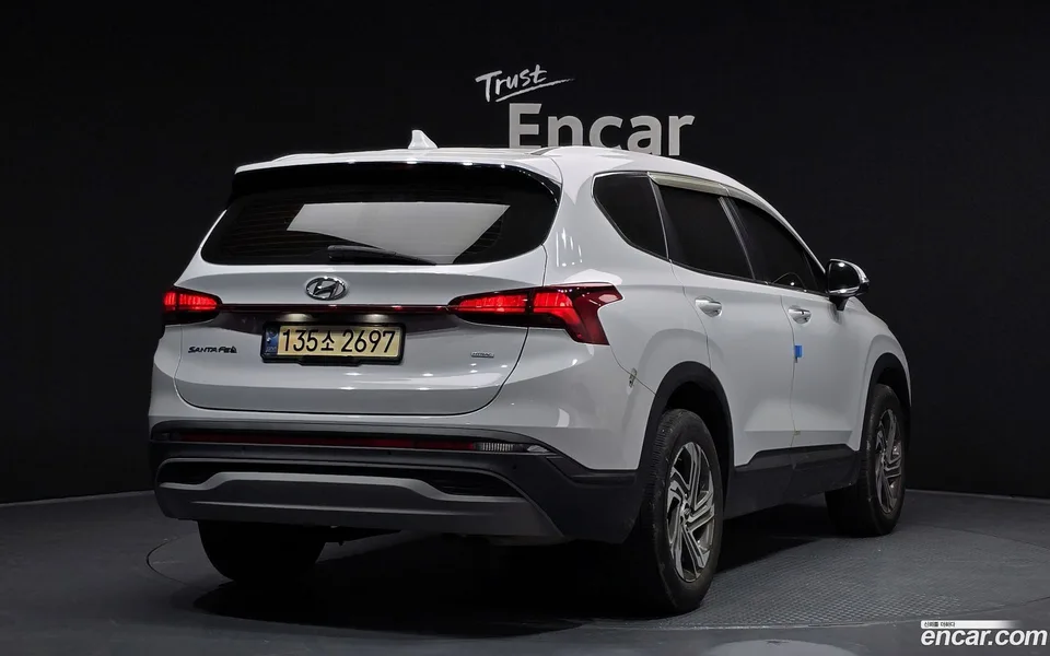 Hyundai SantaFe 2.5T 4WD 2022 — миниатюра 2