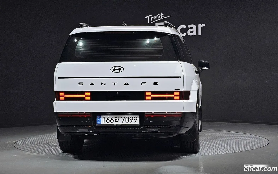 Hyundai SantaFe HEV 1.6 4WD 2024 — миниатюра 4