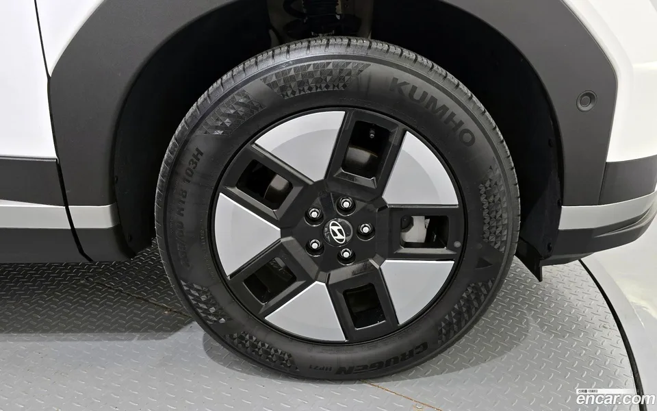 Hyundai SantaFe HEV 1.6 2WD 2023 — миниатюра 5