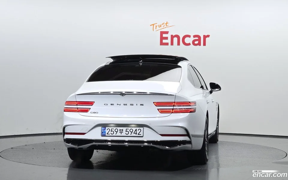 Genesis G80 2.5 2WD 2024 — миниатюра 4