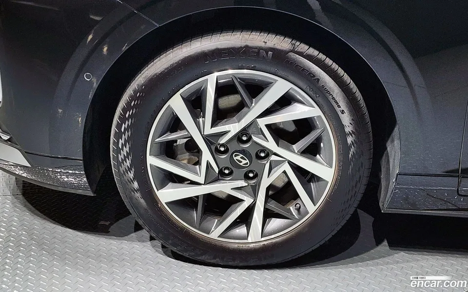 Hyundai Grandeur 2.5 2WD 2024 — миниатюра 5