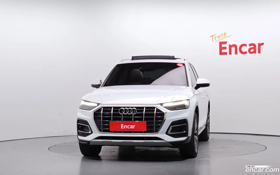 Audi Q5 45 TFSI 2023 — миниатюра 3