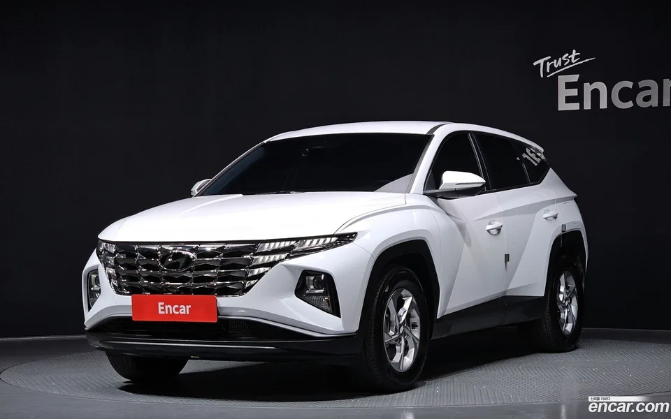 Hyundai Tucson 2.0 2WD 2022 — фото 1, купить с доставкой в Москву