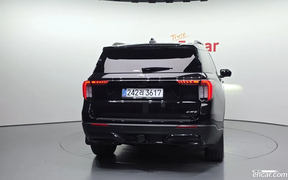 Ford Explorer 2.3 ST- 4WD 2025 — миниатюра 4