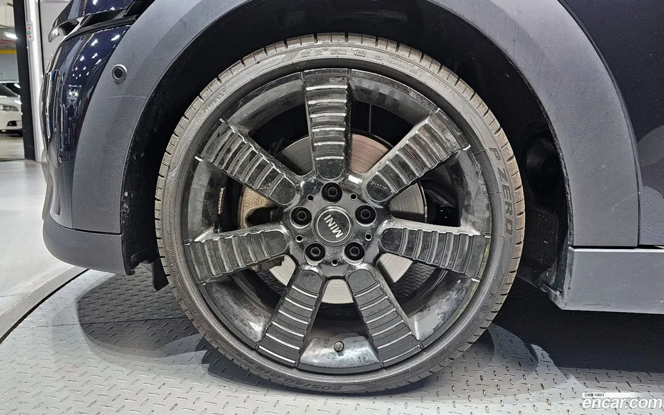 MINI Cooper S 5 2023 — миниатюра 5