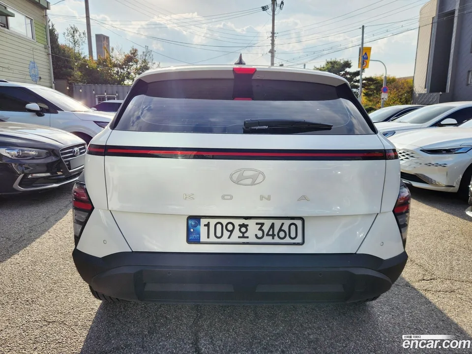 Hyundai Kona 1.6 2WD 2024 — миниатюра 4