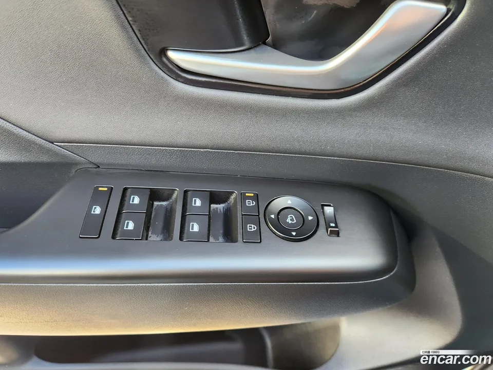 Hyundai Kona 1.6 2WD 2024 — миниатюра 5