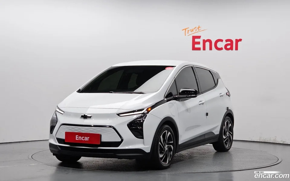 Chevrolet Bolt EV EV 2022 — фото 1, купить с доставкой в Москву