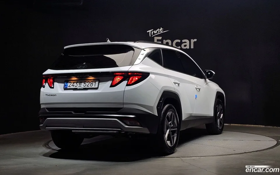 Hyundai Tucson NX4 1.6 2WD 2025 — миниатюра 2