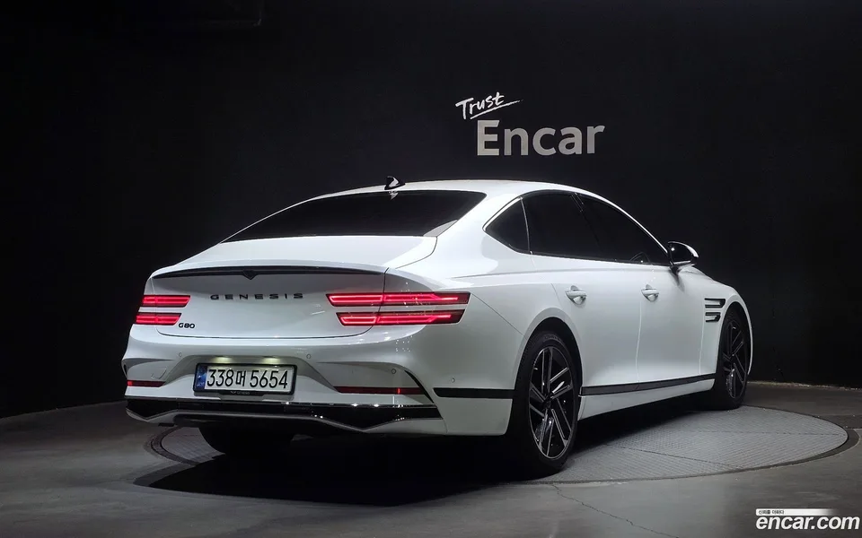 Genesis G80 2.5 2WD 2024 — миниатюра 2
