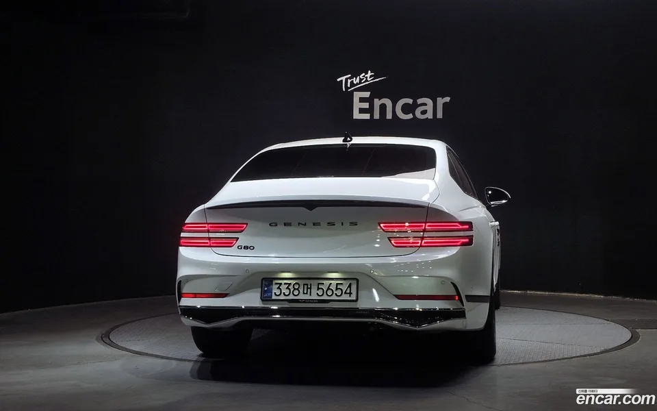 Genesis G80 2.5 2WD 2024 — миниатюра 4