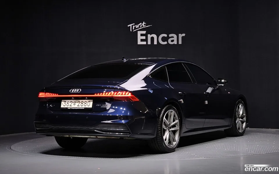 Audi A7 (4K) 55 TFSI 2023 — миниатюра 2