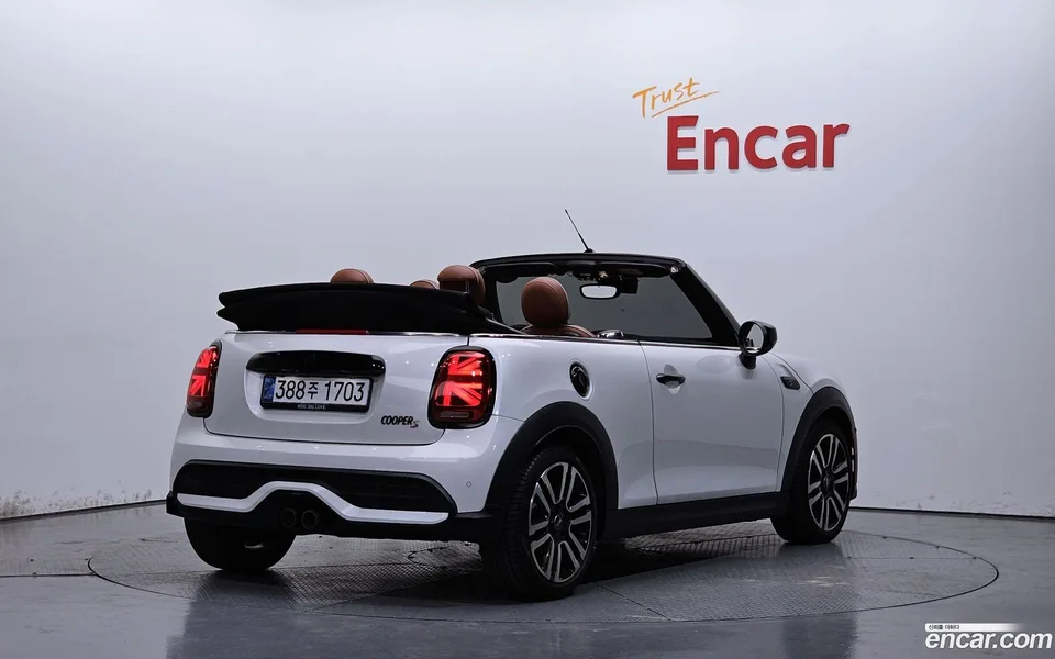 MINI Cooper S Convertible 2024 — миниатюра 2
