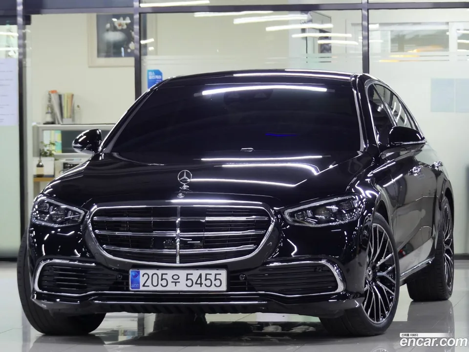 Mercedes-Benz S-Class S580L 4MATIC 2024 — фото 1, купить с доставкой в Москву